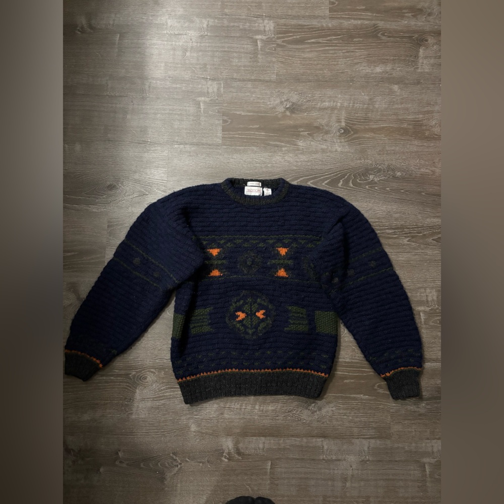 Classic Navy and Green Crewneck Sweater